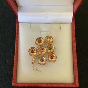 Vintage CATAMORE 12KT gold filled brooch.